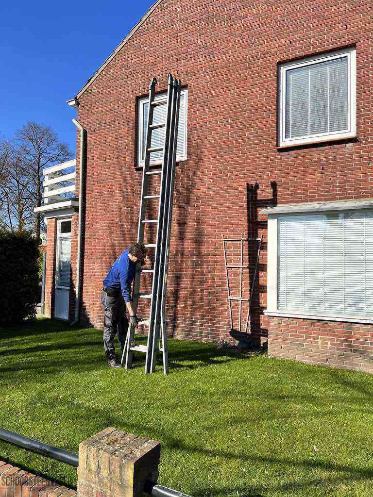 Zevenaar schoorsteenveger huis ladder